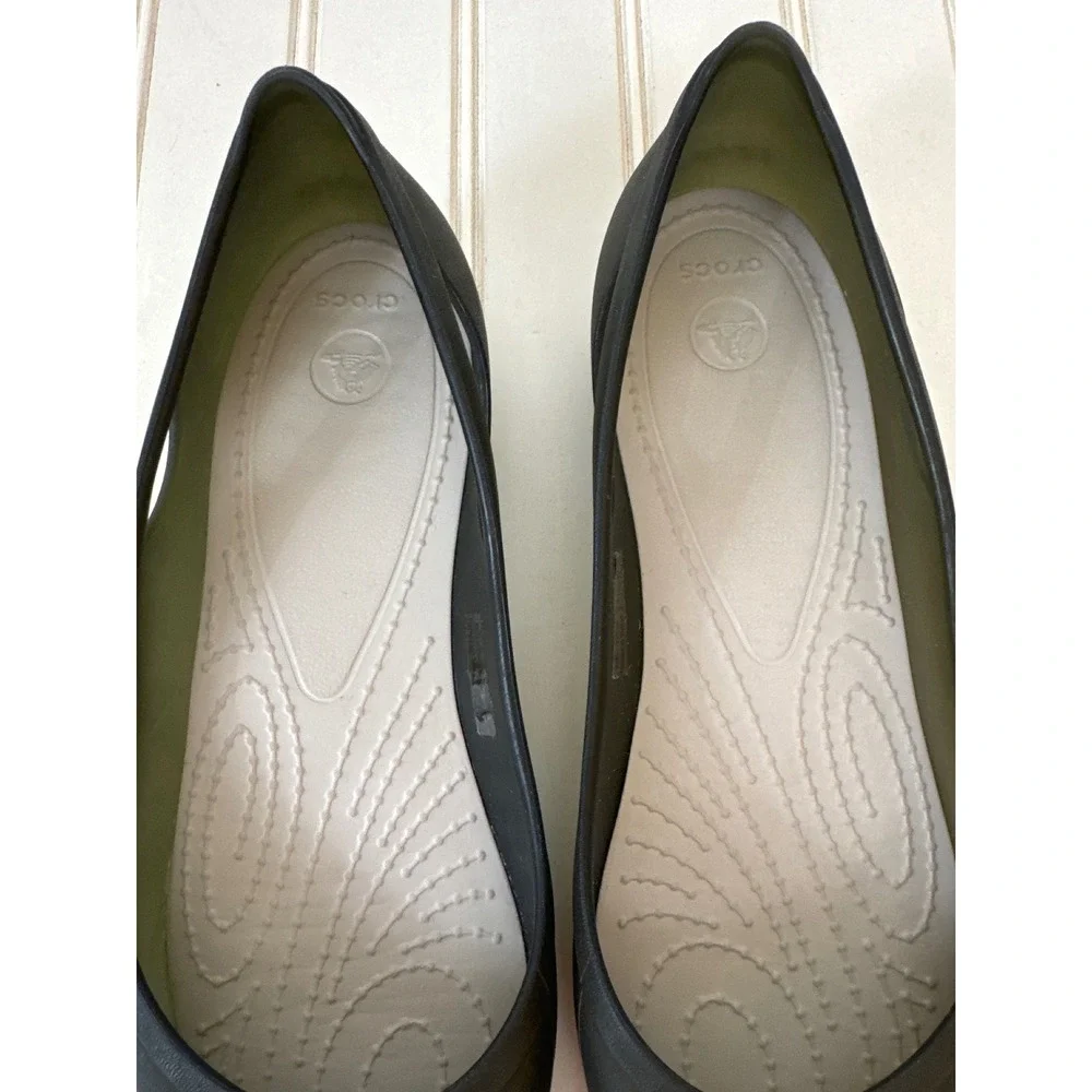 Crocs Rio Ballet Flats Women Size 8 Black Pointed Toe Cut Out Croslite Slip On